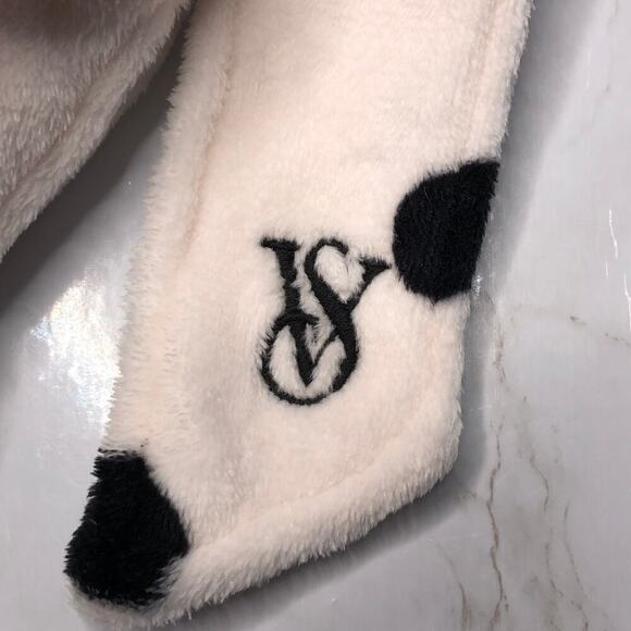 NWT Victoria's Secret Short Soft Polka Dot Plush Robe and Quarter Socks size M/L - Picture 8 of 11